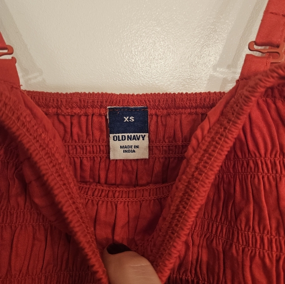 Elegant Red Women's Dress - Picture 3 of 4